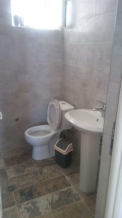 Aira Apartment Himare Eksteriør bilde