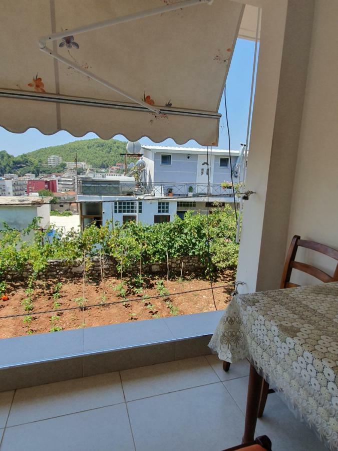 Aira Apartment Himare Eksteriør bilde