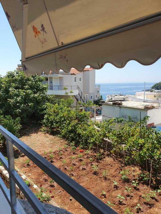 Aira Apartment Himare Eksteriør bilde